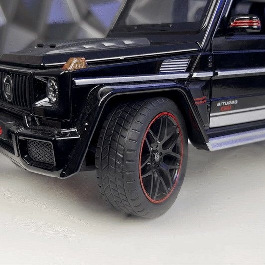 Mercedes Benz Brabus G800 1:18