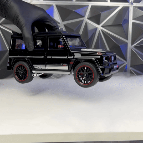Mercedes Benz Brabus G800 1:18