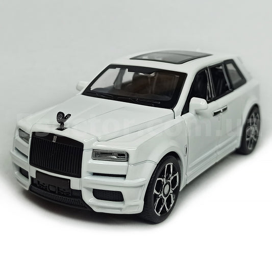 Rolls-Royce Cullinan 1:32